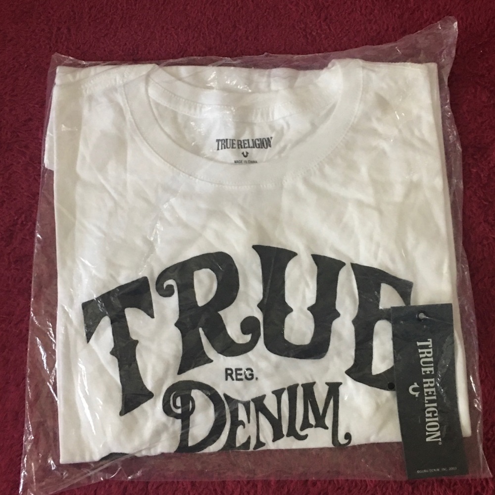 True Religion - Picture 2 of 4